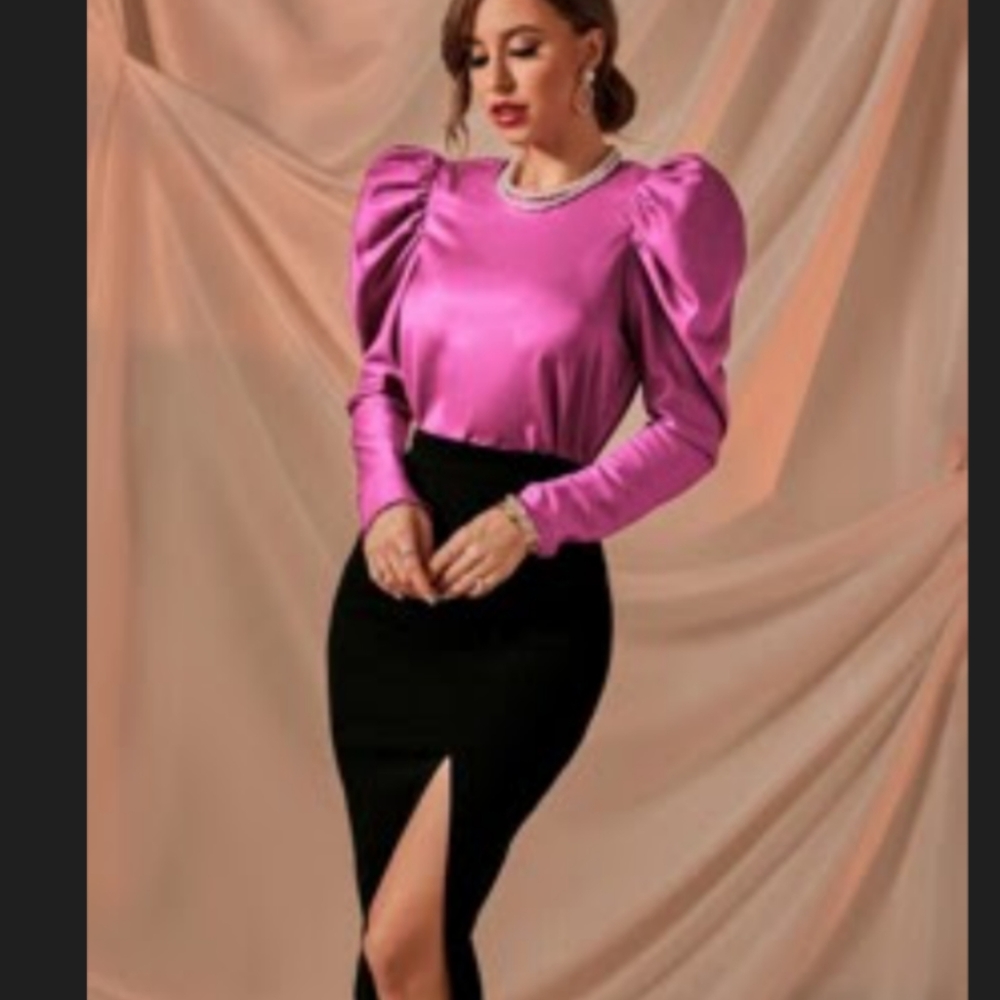 Holiday pink balloon sleeve shirt